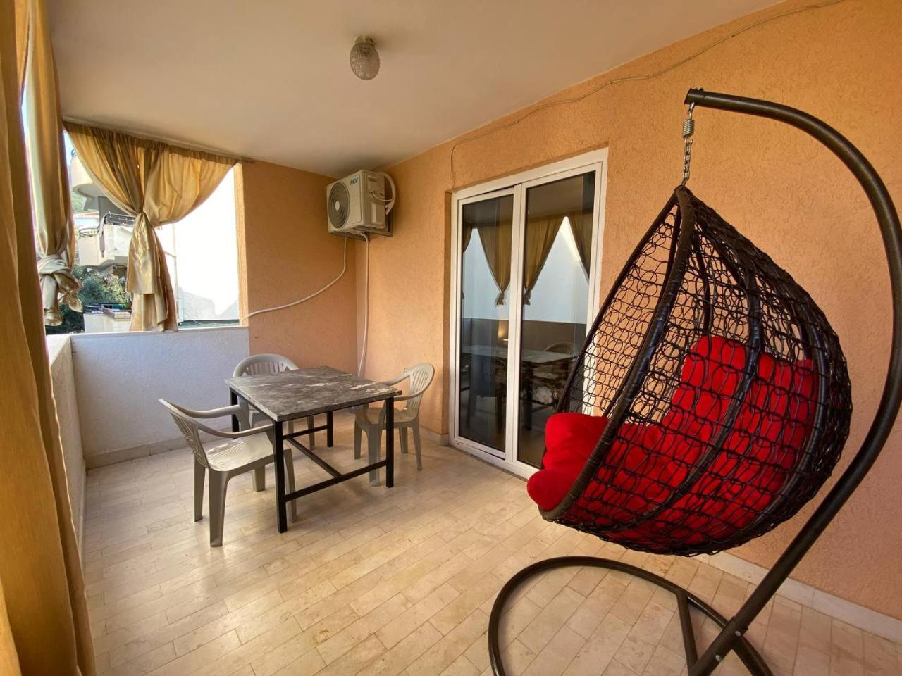 Alina'S Apartment Бечичи Экстерьер фото