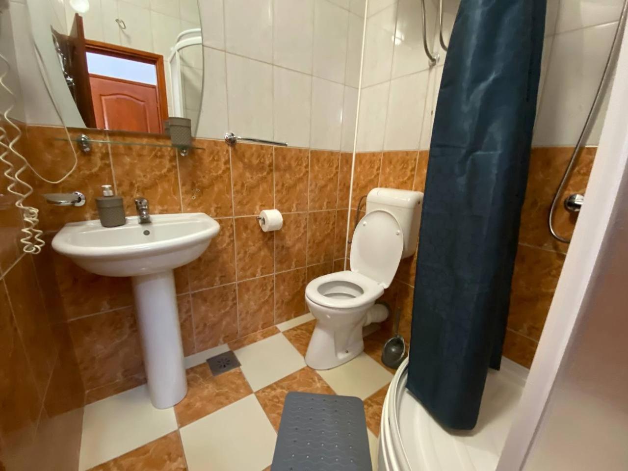 Alina'S Apartment Бечичи Экстерьер фото