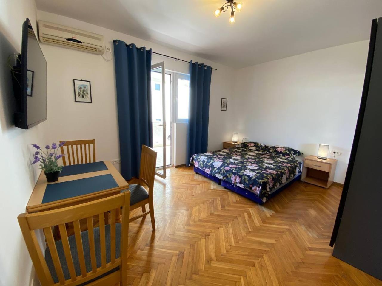 Alina'S Apartment Бечичи Экстерьер фото